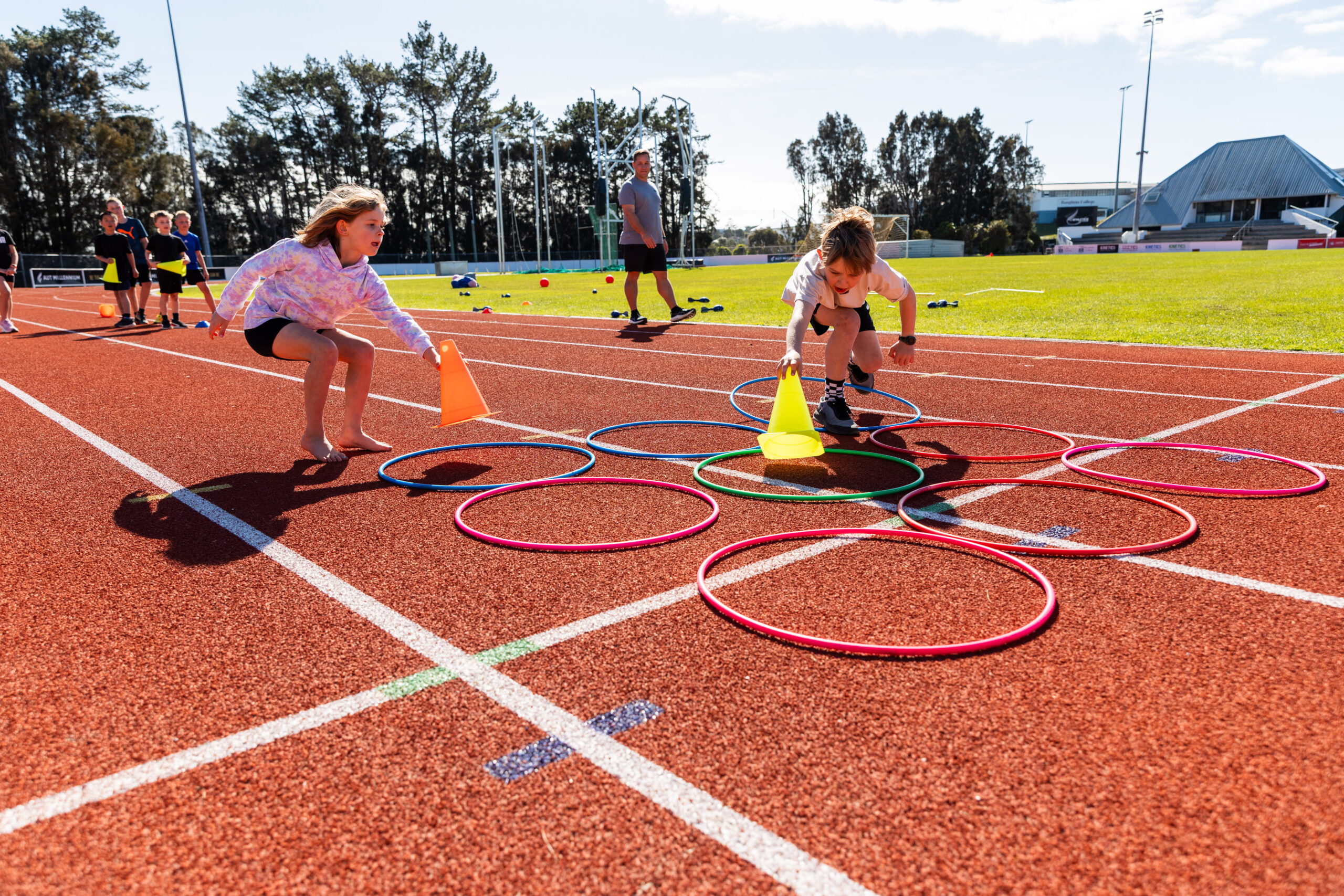 Athletics New Zealand partners with āhei to support clubs and coaches