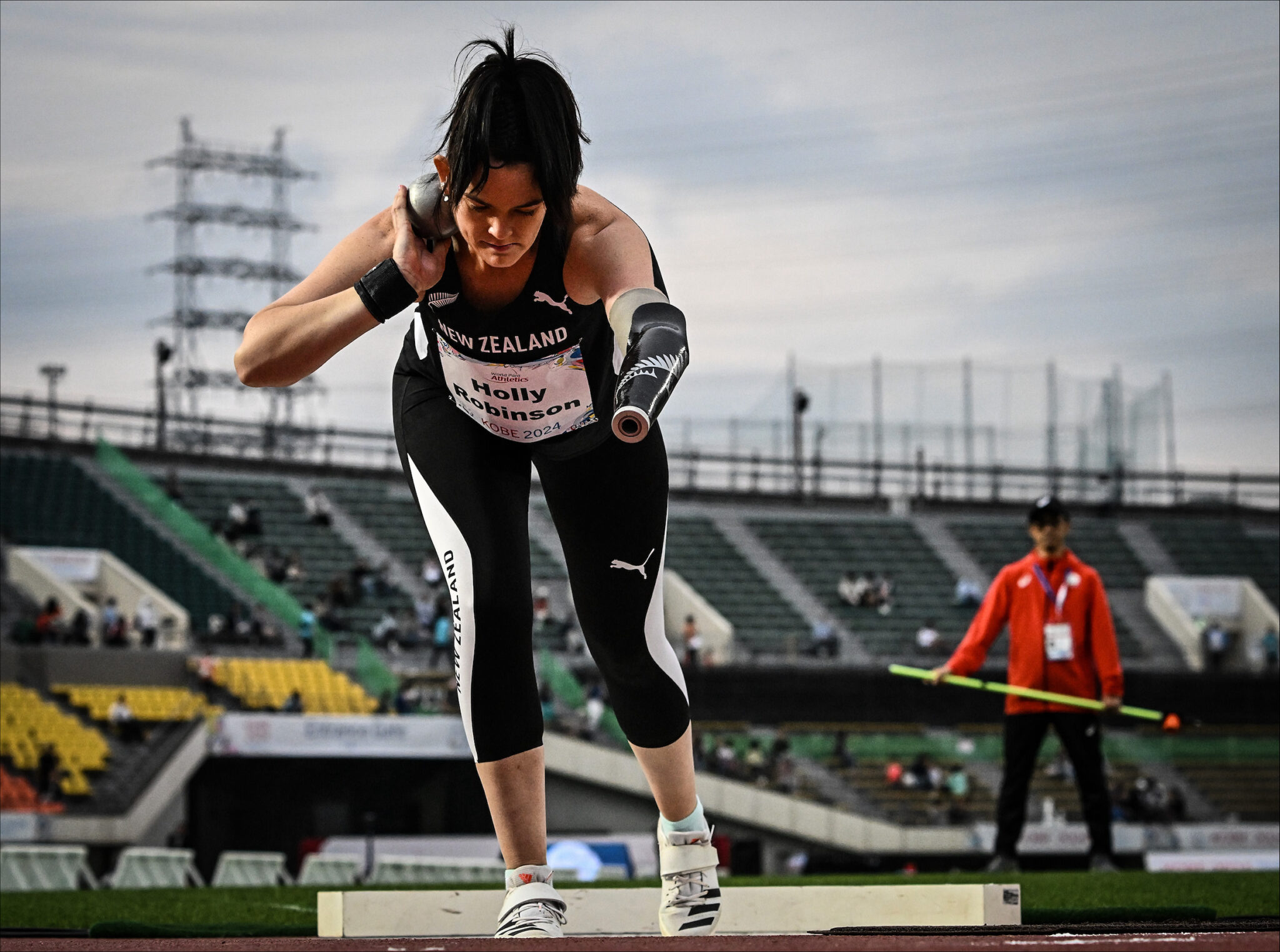 Robinson posts Oceania record enroute to stupendous global silver